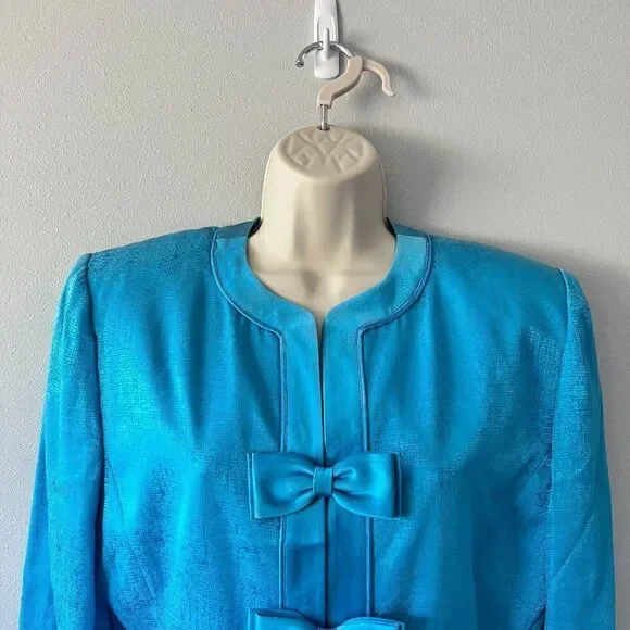 Adrianna Papell Silk Two-Piece Set Size 10 - Picture 2 of 8